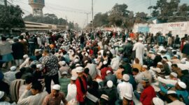 Tongi Ijtima atau Bishwa Ijtema adalah perhelatan akbar terbesar sedunia di Tongi Bangladesh pada hari Jum'at 20 hingga 22 Januari 2023. (Instagram.com/@shagarsikdar) 
