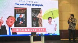 Foto : Seminar Nasional PPJKI-BPKH 2025 yang diselenggarakan oleh Perkumpulan Praktisi Jasa Keuangan Indonesia (PPJKI) bersama Badan Pengelola Keuangan Haji (BPKH) dan dihadiri para profesional keuangan, akademisi, dan regulator di bidang investasi syariah di Ballroom The Ritz Carlton, Mega Kuningan, Jakarta. (24/4/25) (Doc.Ist)